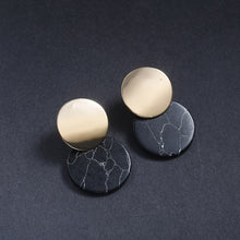 New Fashion Stud Earrings Black White Stone Geometric Earrings Round Triangle Design Punk Ear Jewelry Brincos