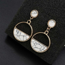 New Fashion Stud Earrings Black White Stone Geometric Earrings Round Triangle Design Punk Ear Jewelry Brincos